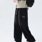 Weite Stretch Cargo Jeans Herren in Schwarz
