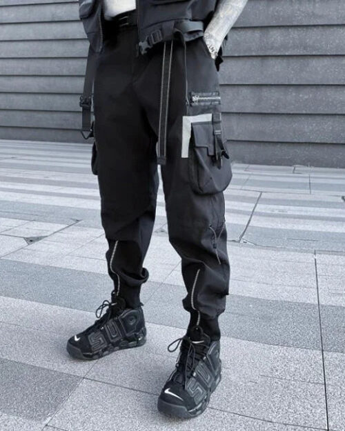 Schwarze Cargohose Herren mit reflektierenden Taschen
