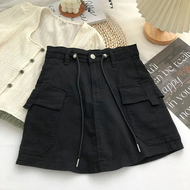 Kurzer Cargo Rock für Damen in Braun
