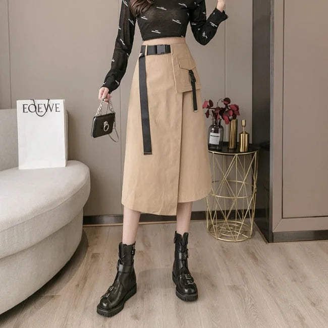 Langer Cargo Rock für Damen mit Tasche in Beige