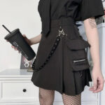 Schwarzer Gothic Cargo Rock für Damen