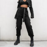 Schwarze Cargohose Damen mit Gürtel