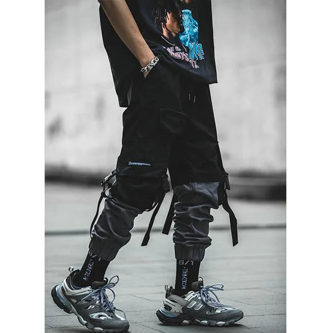 Schwarze Cargohose Herren mit Riemen
