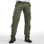 Cargohose Herren Straight Fit mit runden Taschen in Khaki