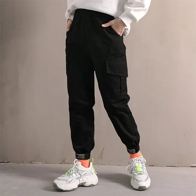 pantalon-cargo-fille-noir-410.jpg Schwarze Sport Cargohose Mädchen
