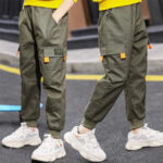 Cargohose Jungen Khaki mit Kletttaschen