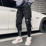 Cargo Jogger Herren mit Riemen in Schwarz
