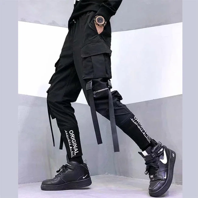 Cargo Jogger Herren mit Riemen in Schwarz