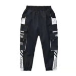 Schwarze Cargohose Jungen Streifen