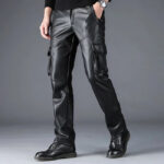Schwarze Cargohose Herren in Lederoptik