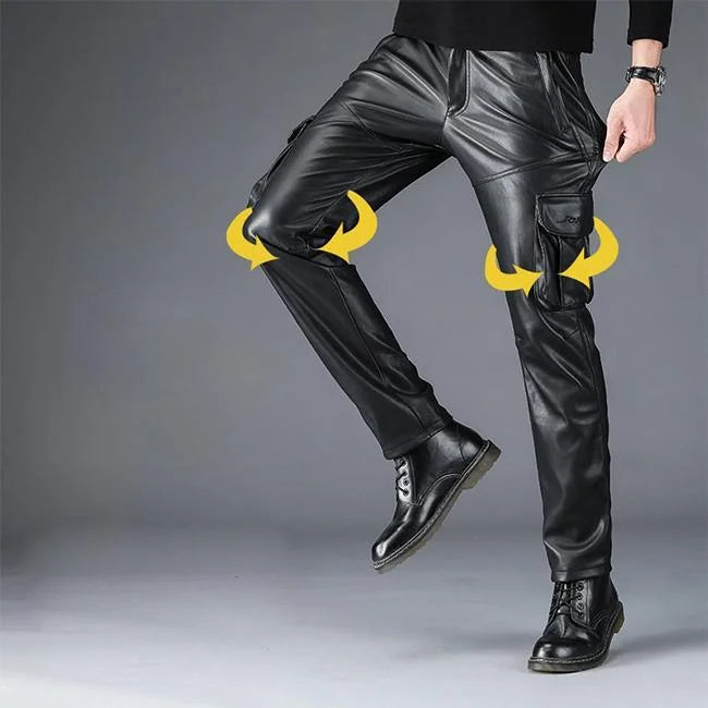 Schwarze Cargohose Herren in Lederoptik