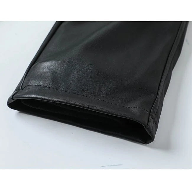 Schwarze Cargohose Herren in Lederoptik