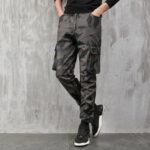 Military Cargohose Herren in Lederoptik, Camouflage