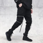 Cargohose Herren mit Reißverschlusstaschen in Schwarz
