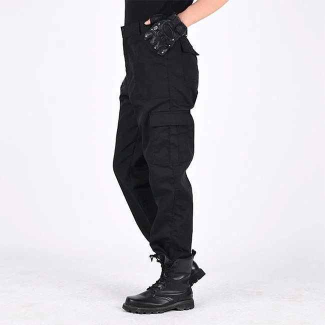 Schwarze Cargohose Herren Darker Straight Fit