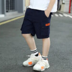 Kinder Cargo Shorts mit Taschen in Blau